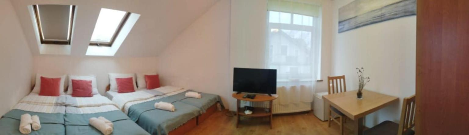 Dom Goscinny U Jacka Rewal Room photo